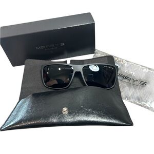{Merry’s} Rectangular Polarized Sport Unisex Black Sunglasses